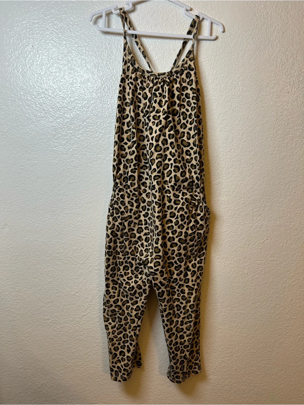Old Navy Cheetah Print Jumpsuit Toddler Girl Size 3T  With Pockets